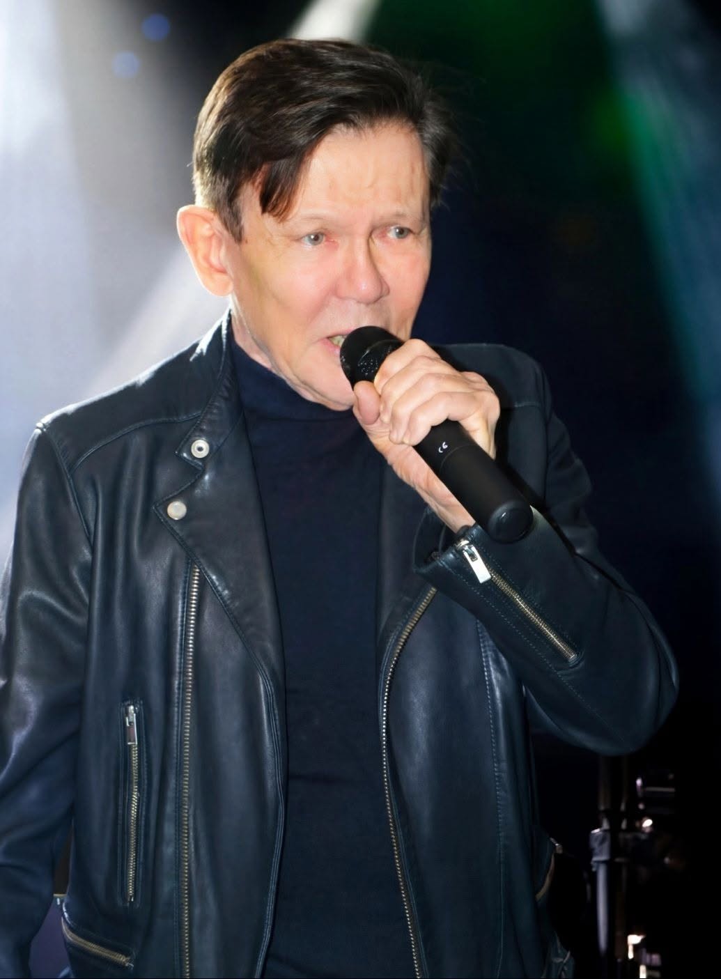 Jacques Lemière chante sur scène